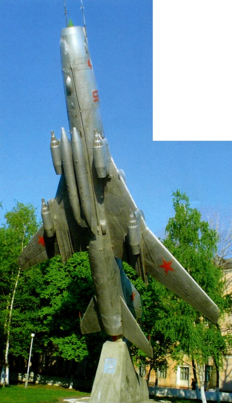 Su-17_2027.jpg
