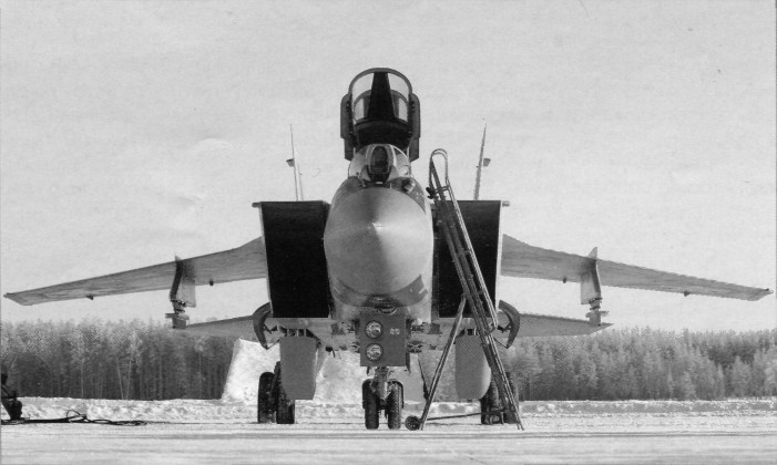MiG31nAK002.jpg