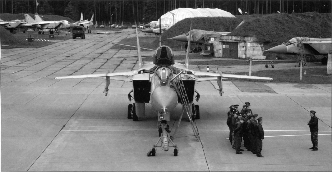 MiG31nAK005.jpg