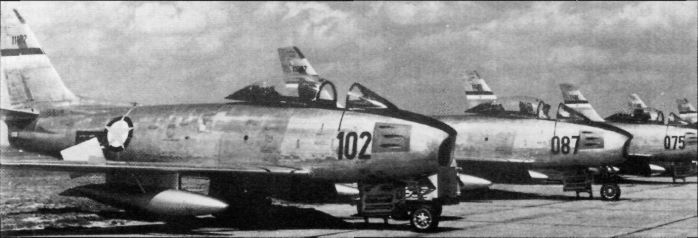 100YSrb023.jpg