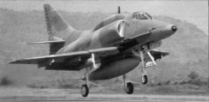 A4SkyHok027.jpg