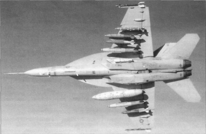 FA18EF014.jpg