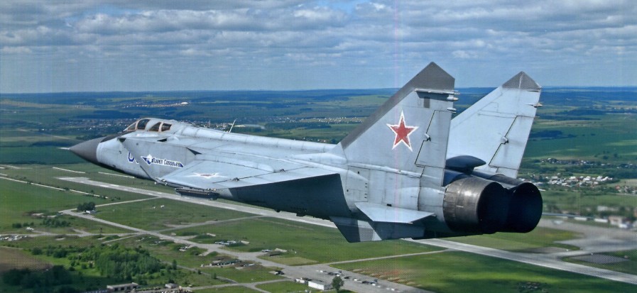 MiG31Y35010.jpg