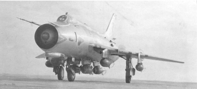 Su-17_2144.jpg