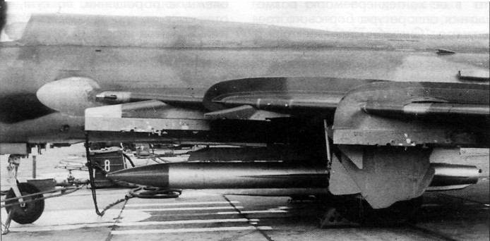 Su-17_2218.jpg