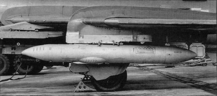 Su-17_2251.jpg