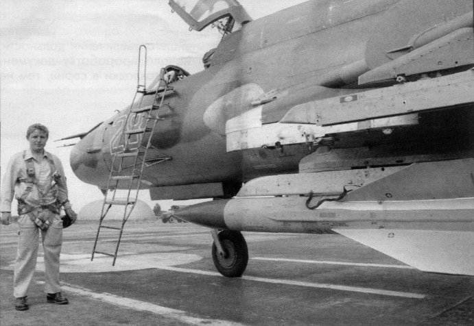 Su-17_2259.jpg