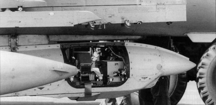 Su-17_2266.jpg