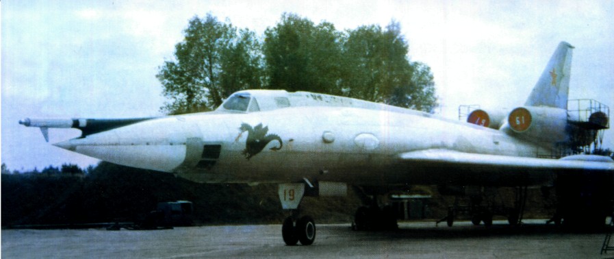 Tu22PltM039.jpg