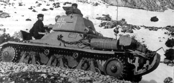PzH35H39016.jpg