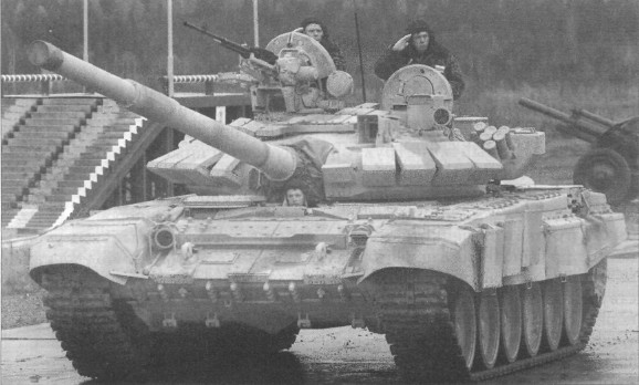 T-90OBT037.jpg