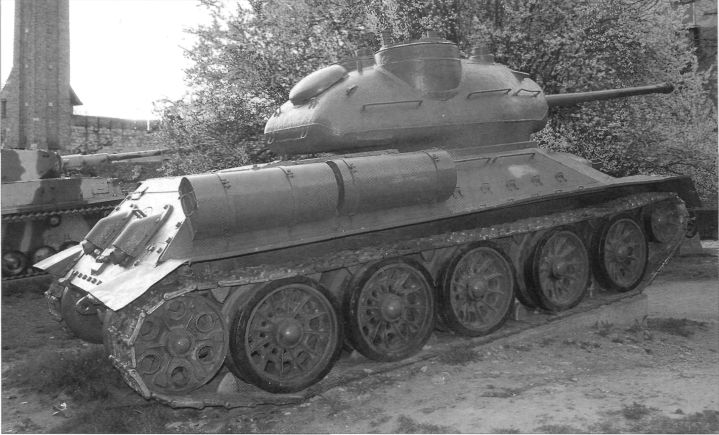 T-34Yusl018.jpg